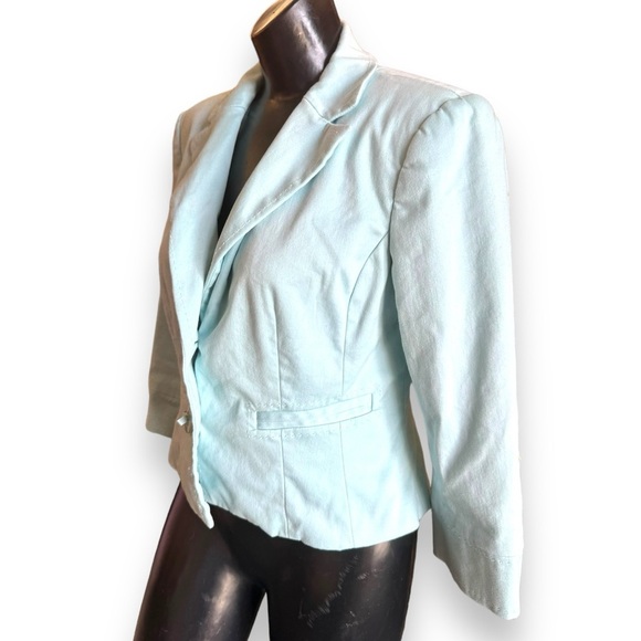 🩵Baby Blue Coquette Cropped Blazer🩵 - Picture 1 of 5
